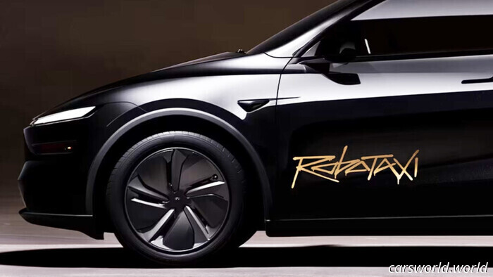 Tesla говорит, что у нее нет водителя, Но за ней всегда кто-то наблюдает | Carscoops